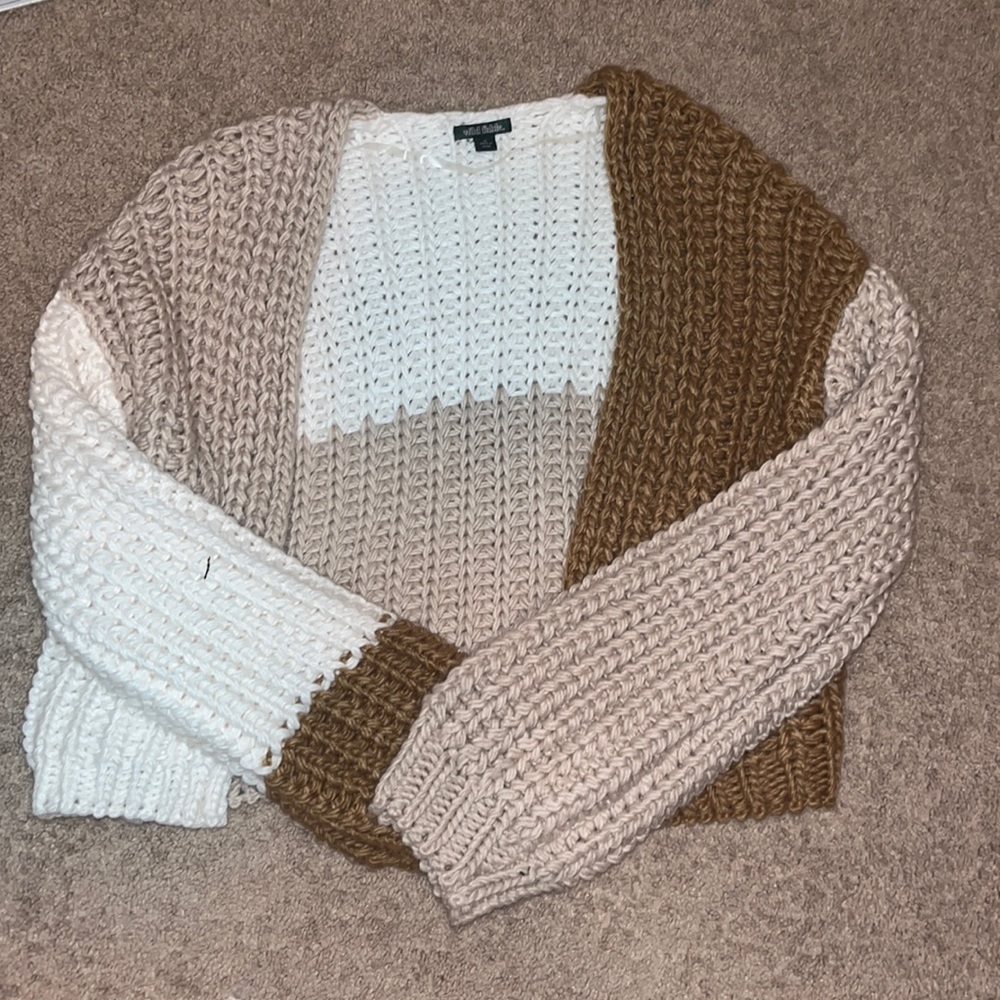 Thick knitted cardigan